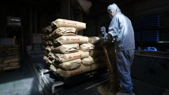 日本5月大米价格翻倍 核心通胀升至2023年以来最高水平