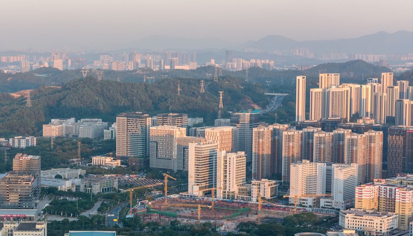 深圳土拍热度再起！厦门国企“黑马”联发溢价47%夺得龙华宅地