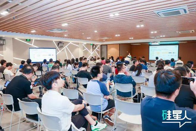 【3小时沙龙实录浓缩】AI 与硬件——探索多模态交互与场景落地新机遇